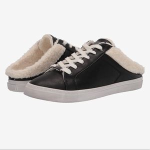 New! Beezie 3 Slip-on sneakers - rare size 12